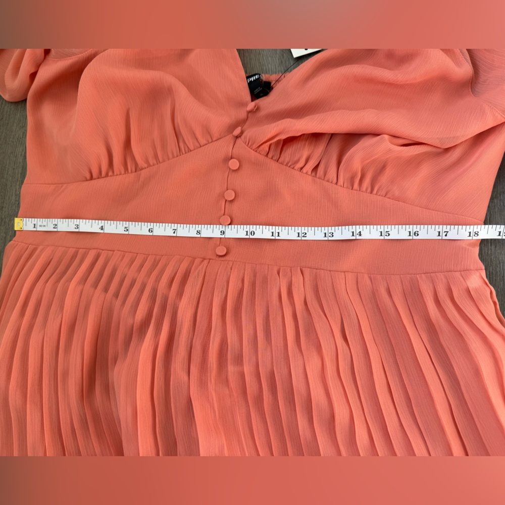 Express Coral Smocked Dress - Picture 5 of 5